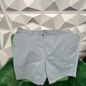 Bonobo short size 32 light blue